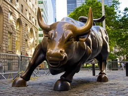 Wall Street is Quickly Moving in on Bitcoin