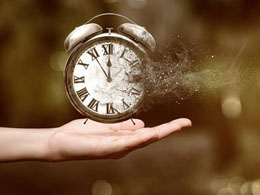 Bitcoin Price Wiling Away Time