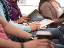 Netflix CEO’s Education Fund Aligns with Bitcoin