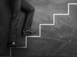 McKinsey Report Predicts Four Stages of Blockchain Adoption