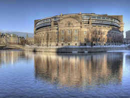Swedish Bitcoin Politician Wins Seat in Parliament with Only Bitcoin Donations
